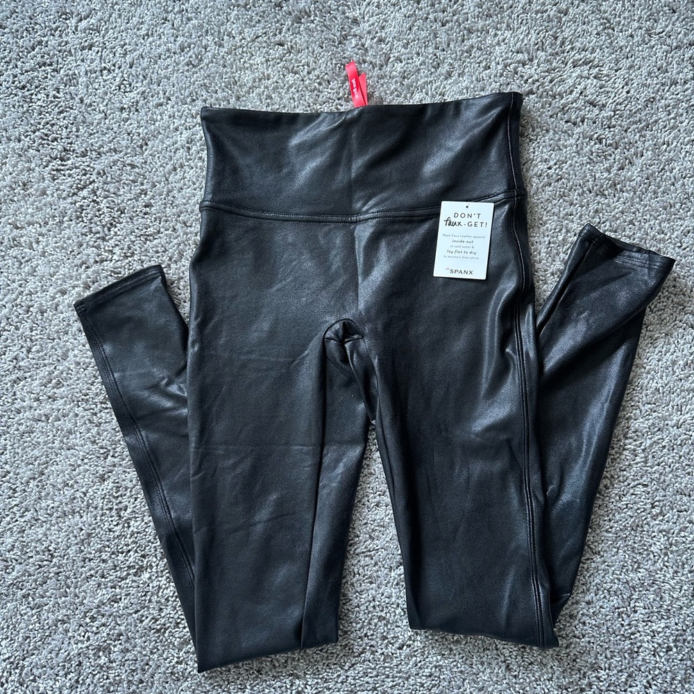 Spanx Faux Leather Leggings - Size Sm